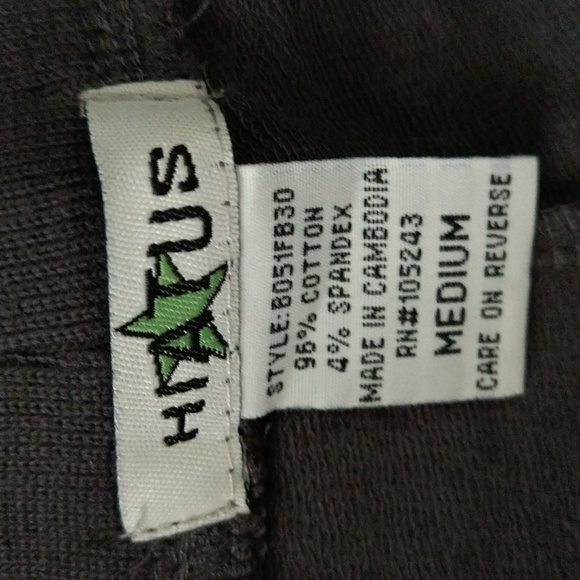 Workout Capris - Picture 2 of 4